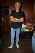 Sudhir Mishra at Vivek Vaswani_s birthday bash in Tote, Mumbai on 8th July 2012 (124).JPG
